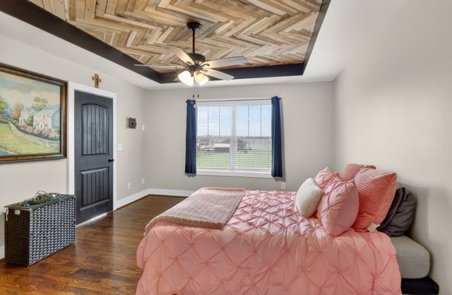 109 Oak Dr, Portland, TN 37148