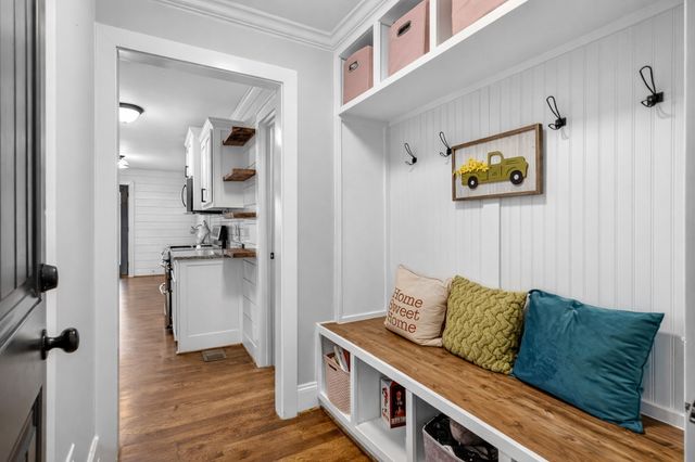 109 Oak Dr, Portland, TN 37148