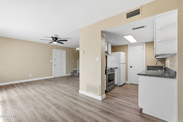 8432 N 34TH Drive, Phoenix, AZ 85051