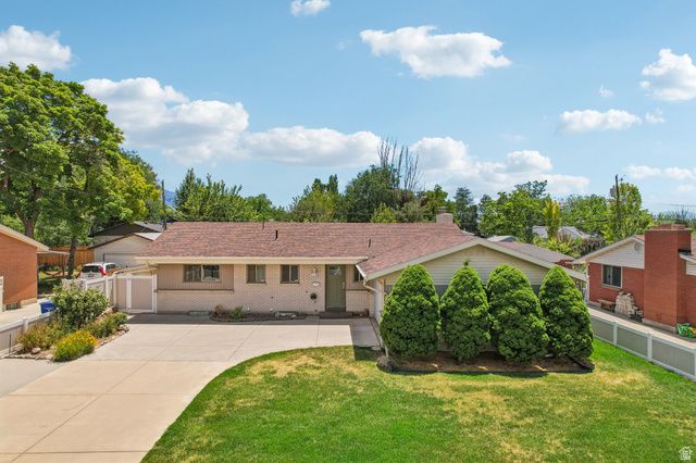 1134 E MANOR CIR, Salt Lake City, UT 84124