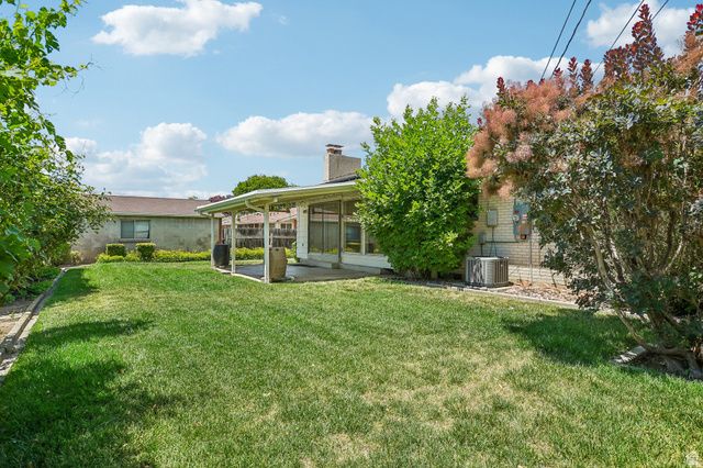 1134 E MANOR CIR, Salt Lake City, UT 84124