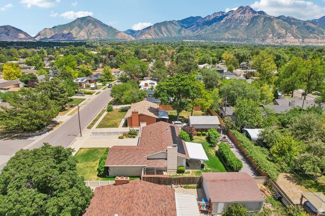 1134 E MANOR CIR, Salt Lake City, UT 84124