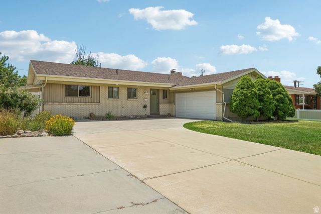 1134 E MANOR CIR, Salt Lake City, UT 84124