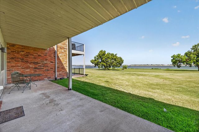 1910 Signal Ridge Place, Rockwall, TX 75032