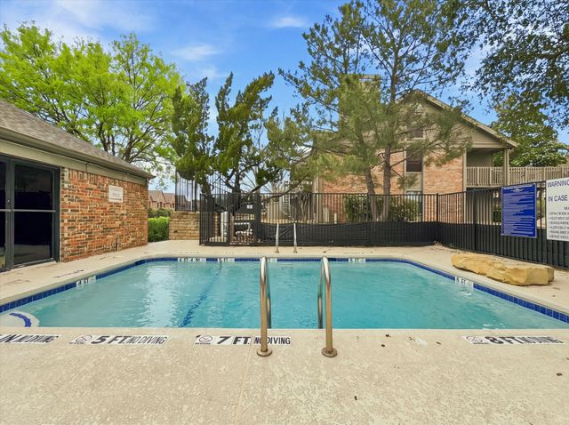 1910 Signal Ridge Place, Rockwall, TX 75032