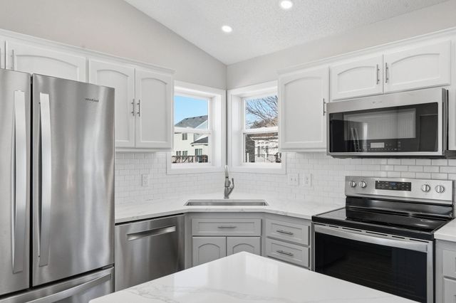 2655 King Avenue, Shakopee, MN 55379