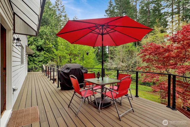 1872 Governor Road, Bellingham, WA 98229