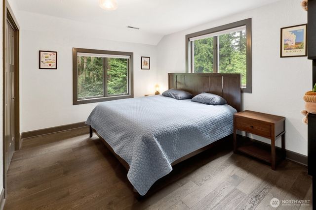 1872 Governor Road, Bellingham, WA 98229
