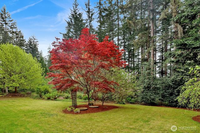 1872 Governor Road, Bellingham, WA 98229