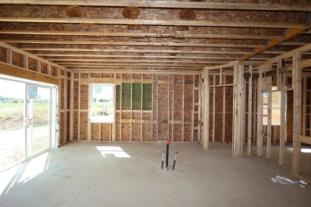 1122 Brittany Drive, Delaware, OH 43015
