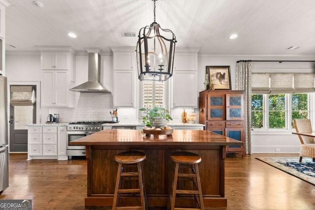 2718 High Vista Point, Gainesville, GA 30501