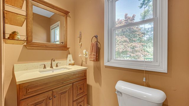 6263 Grand Boulevard, Hobart, IN 46342