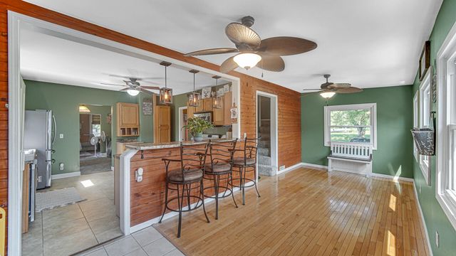 6263 Grand Boulevard, Hobart, IN 46342