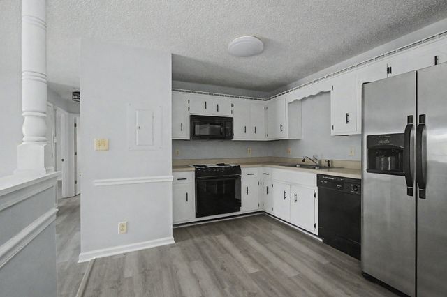 410 Jack Miller Blvd Apt A, Clarksville, TN 37042