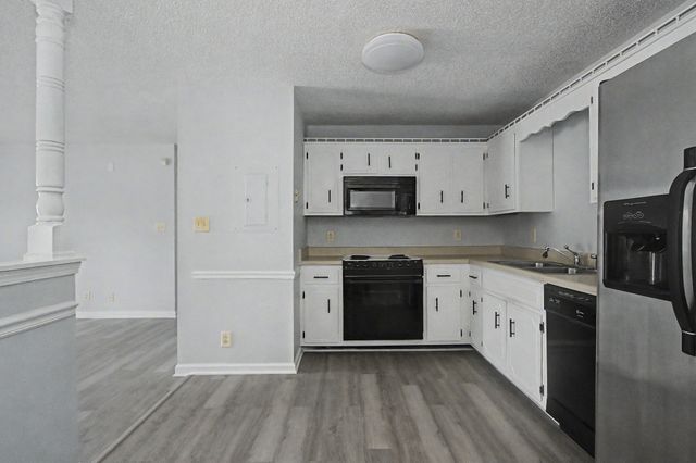 410 Jack Miller Blvd Apt A, Clarksville, TN 37042