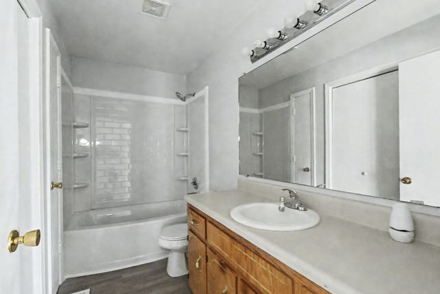 410 Jack Miller Blvd Apt A, Clarksville, TN 37042