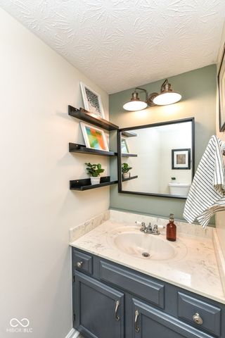 624 Conner Creek Drive, Fishers, IN 46038