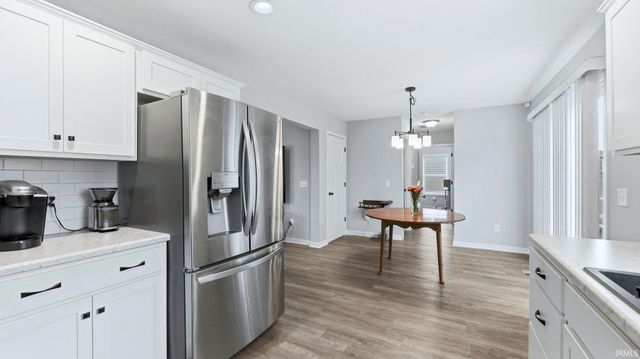 9589 Cappelli Way, Fort Wayne, IN 46825