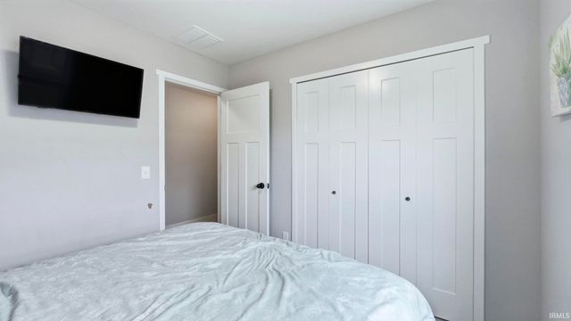 9589 Cappelli Way, Fort Wayne, IN 46825