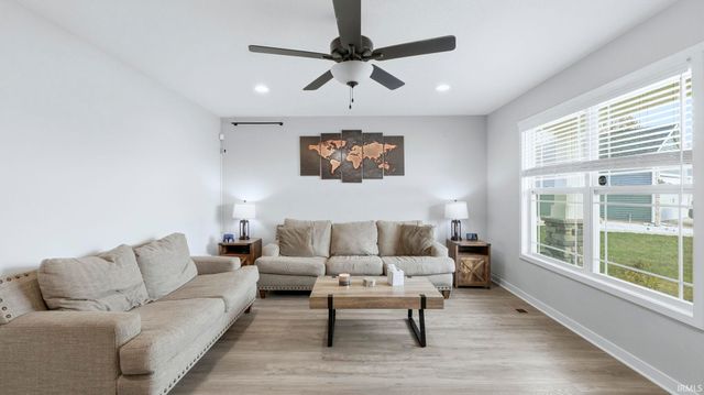 9589 Cappelli Way, Fort Wayne, IN 46825