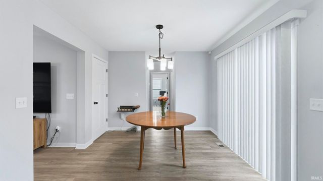 9589 Cappelli Way, Fort Wayne, IN 46825