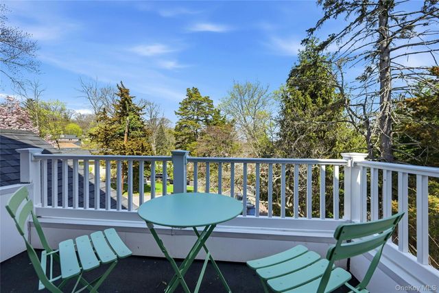 38 Westfield Drive, Centerport, NY 11721