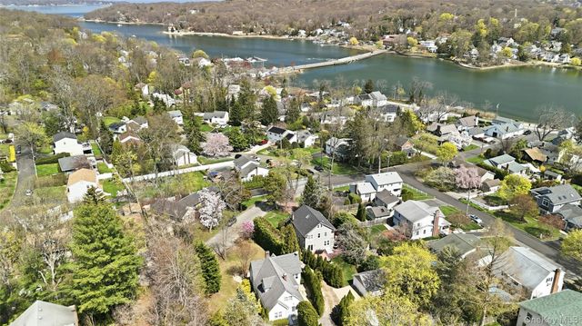 38 Westfield Drive, Centerport, NY 11721