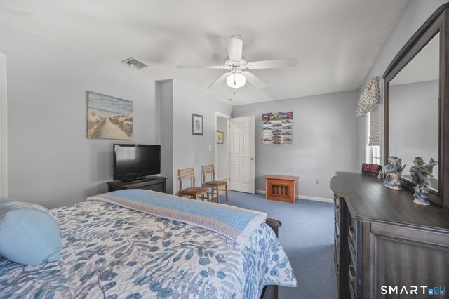 19 Woodside Way, Bristol, CT 06010