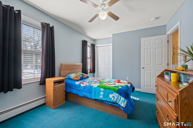 19 Woodside Way, Bristol, CT 06010