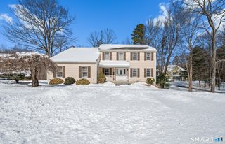 19 Woodside Way, Bristol, CT 06010
