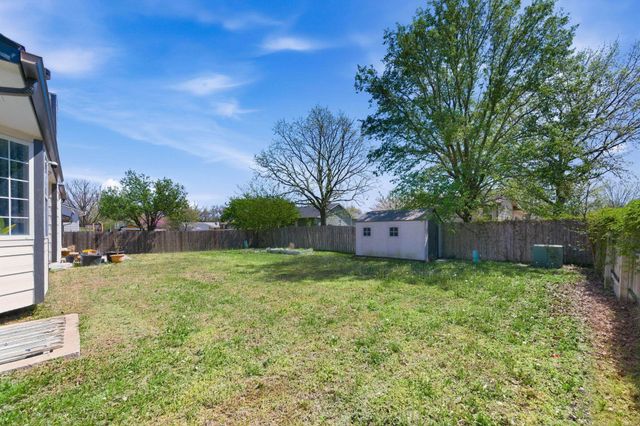 10109 W Haskell St, Wichita, KS 67209