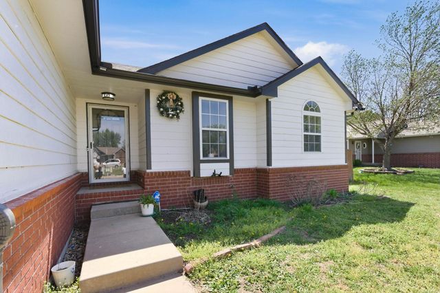 10109 W Haskell St, Wichita, KS 67209