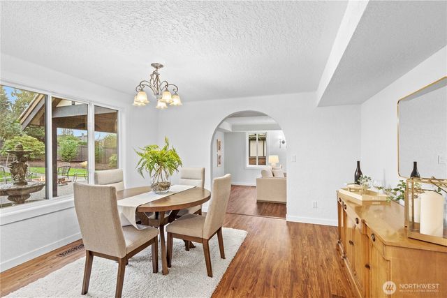 3005 SW 300th Place, Federal Way, WA 98023