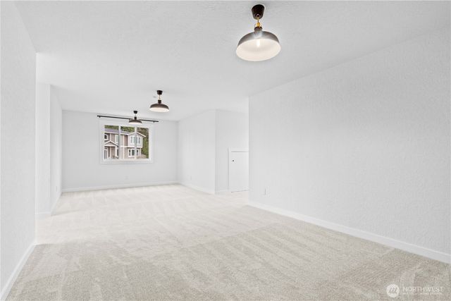 3005 SW 300th Place, Federal Way, WA 98023