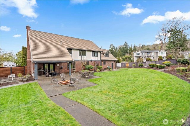 3005 SW 300th Place, Federal Way, WA 98023