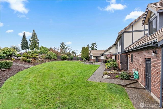 3005 SW 300th Place, Federal Way, WA 98023