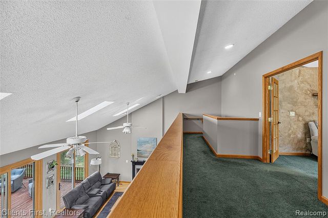 9022 Kingston Court, Pinckney, MI 48169