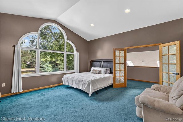 9022 Kingston Court, Pinckney, MI 48169