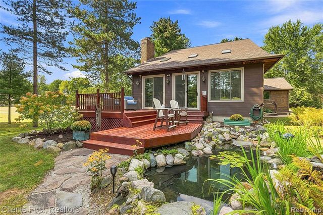 9022 Kingston Court, Pinckney, MI 48169