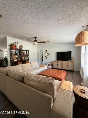 125 MELROSE LANDING Boulevard, Hawthorne, FL 32640