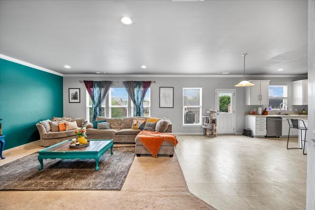 285 Gibson Dr, Lebanon, TN 37087