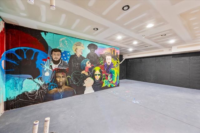 285 Gibson Dr, Lebanon, TN 37087