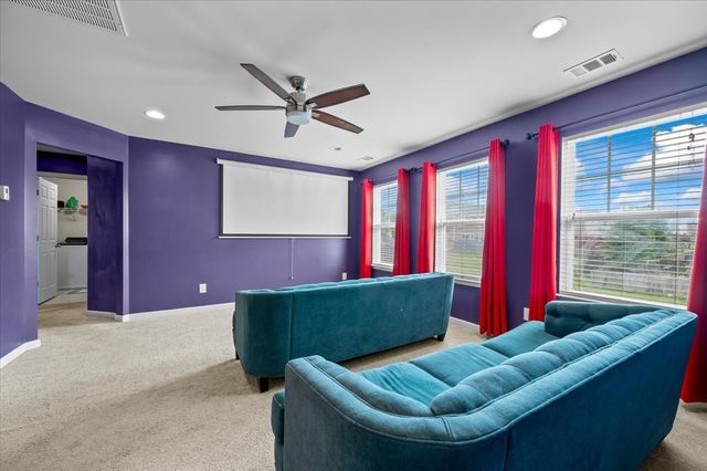 285 Gibson Dr, Lebanon, TN 37087