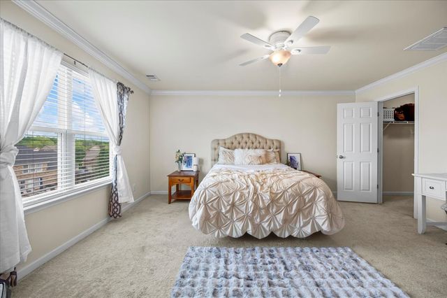 285 Gibson Dr, Lebanon, TN 37087