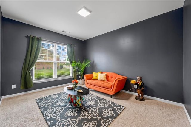 285 Gibson Dr, Lebanon, TN 37087