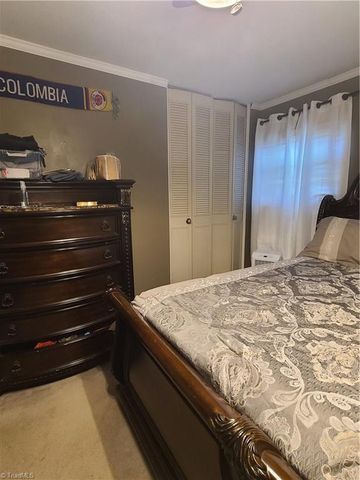 1700 Bolingbroke Road, High Point, NC 27265