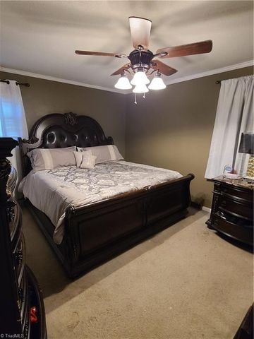 1700 Bolingbroke Road, High Point, NC 27265