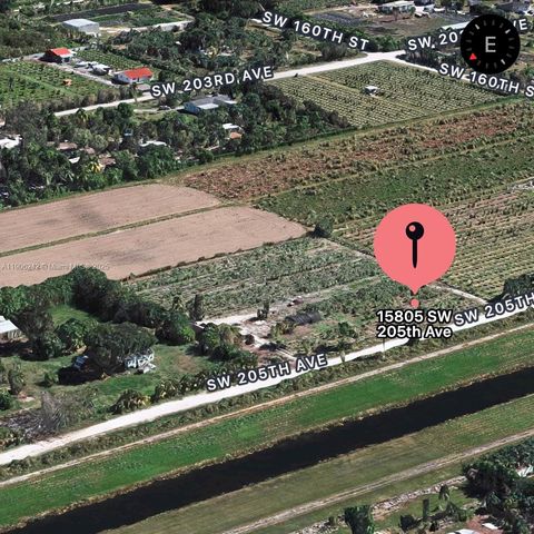 15805 SW 205 Avenue, Miami, FL 33187