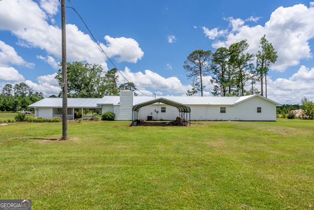 596 Teakwood Road, Alma, GA 31510