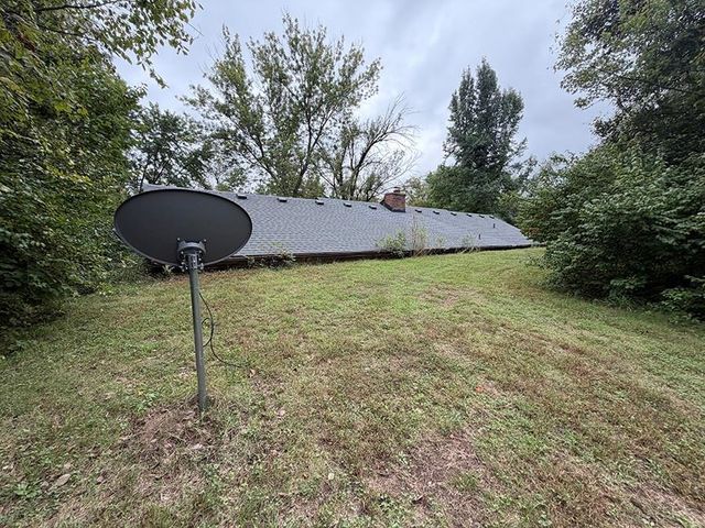 1405 Lynwood Court, Liberty, MO 64068